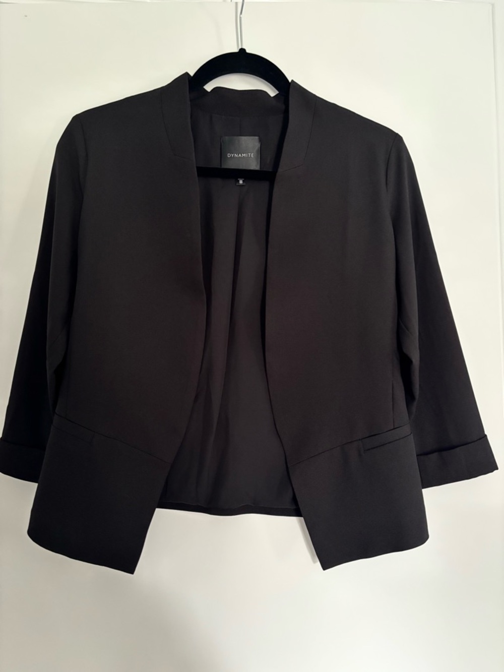 Dynamite Black Open-Front Cropped Blazer